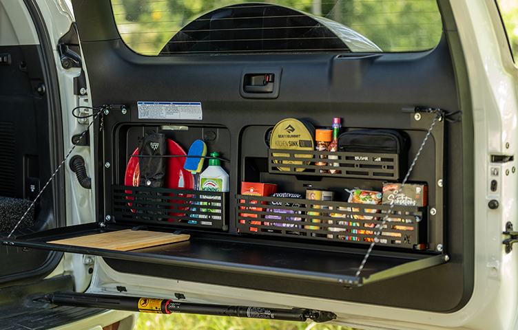 Off-Road Compatible Folding Table – Heavy-Duty Mountable Camping & Utility Table